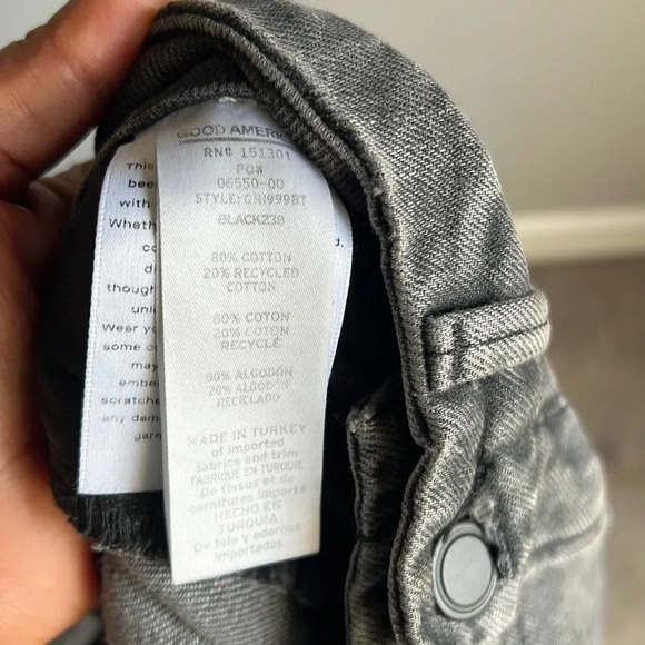 GOOD AMERICAN 90s Loose Baggy Straight Leg Jeans In Faded Black - Picture 10 of 13